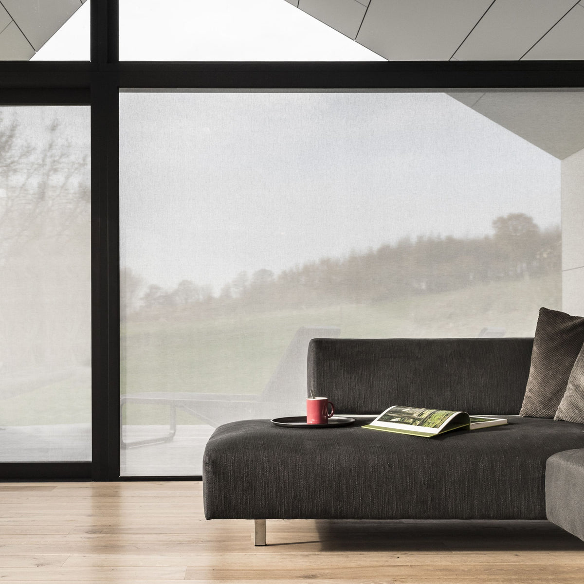 SQUID adhesive textile